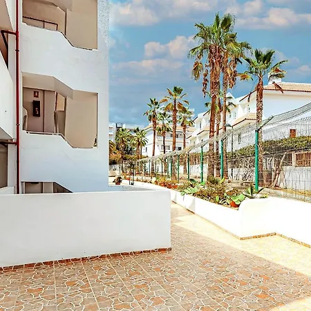 Luxury White In Playa Americas
